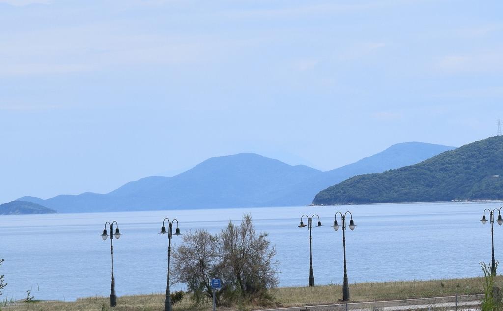 Littore Maris Nea Vrasna Exterior photo